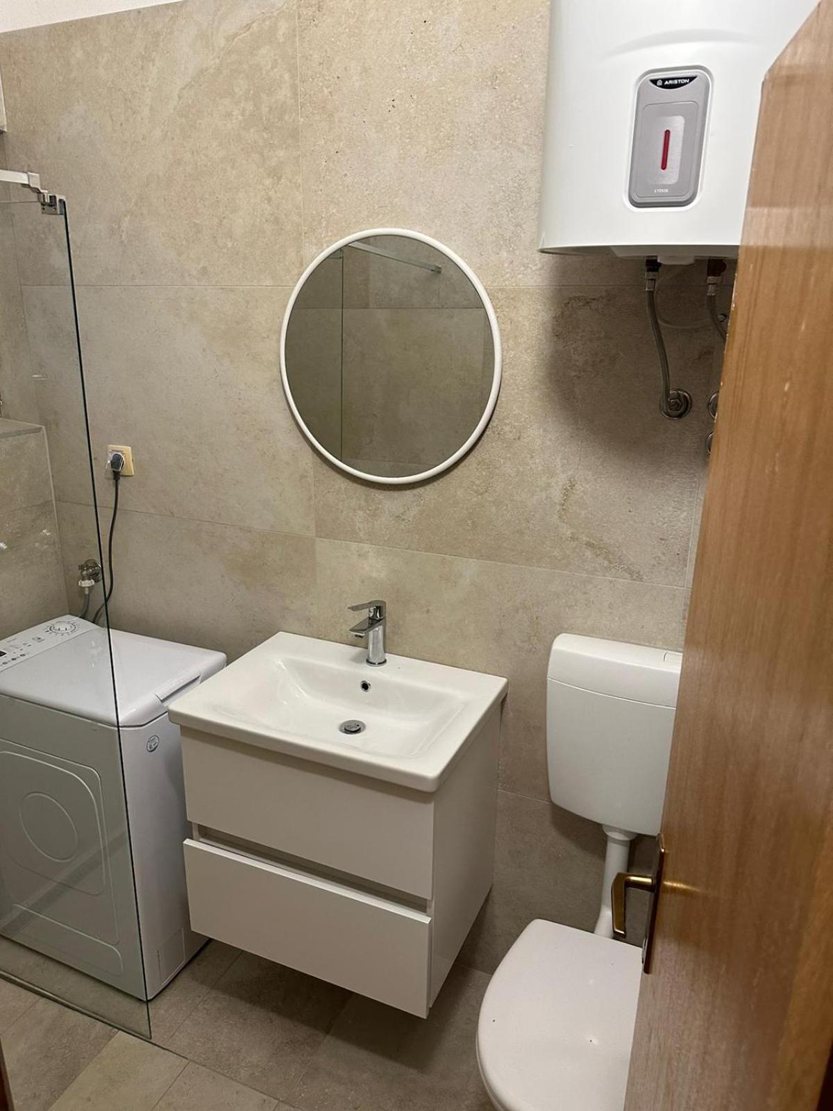 Apartment Bagic Vir Eksteriør billede